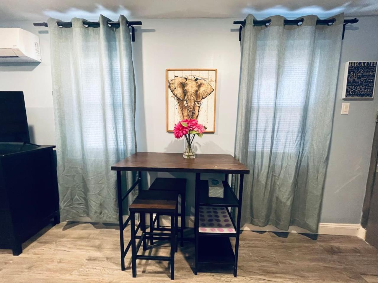 Rittenhouse Square Close By Kimmel Center * Philadelphia